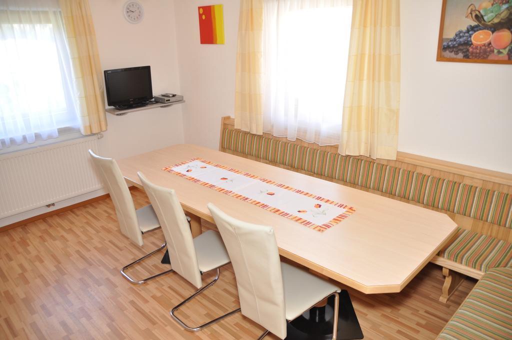 Appartement Floerl à Zell am Ziller Extérieur photo